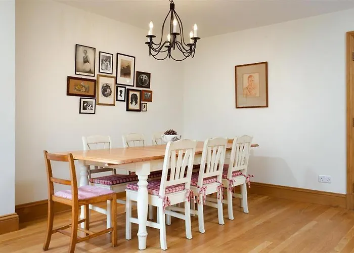 The Old Coach House * トラウトベック